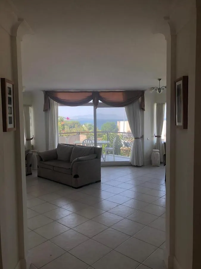 Odek'S Seaview Residence Gulluk Apartment